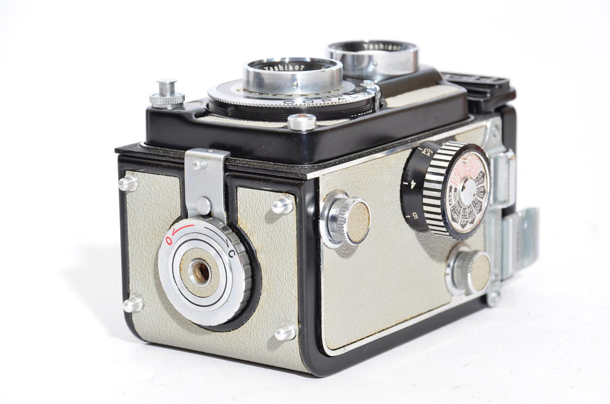 Used Yashica 44 A