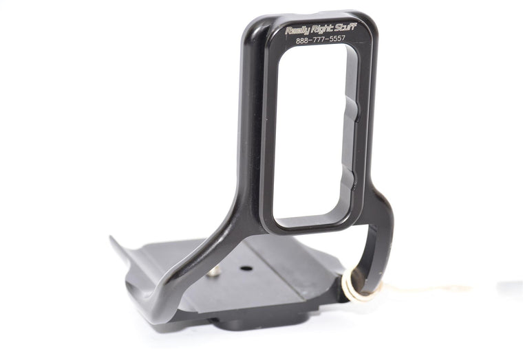 Used Really Right Stuff BD2-L Bracket for Nikon D2 Range