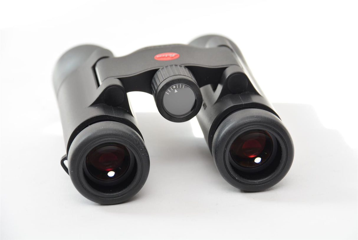 Used Leica Ultravid 10x25 BR AquaDura Binoculars