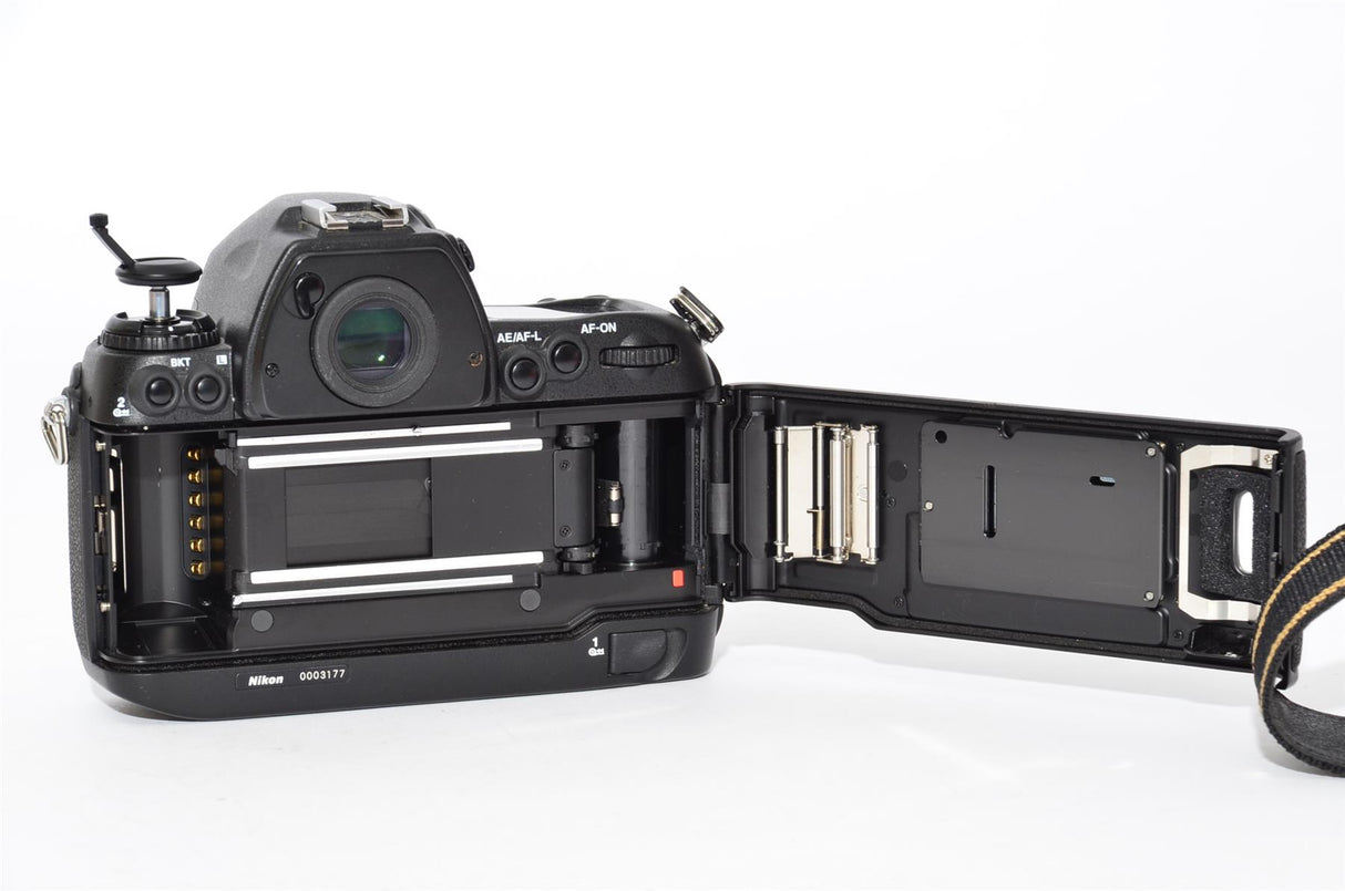 Used Nikon F6 SLR Film Camera