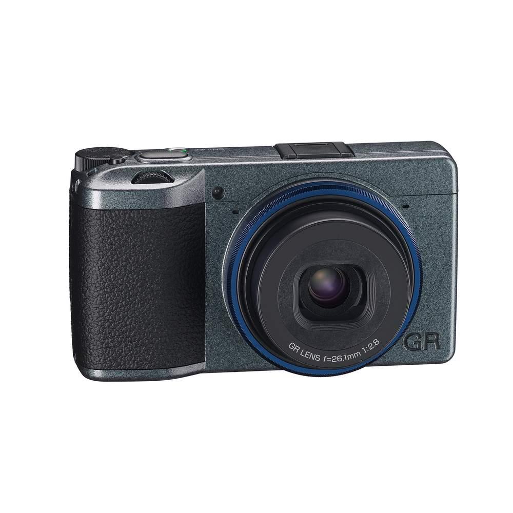 Ricoh GR III x Digital camera - Urban Edition with GC-11 Soft Case