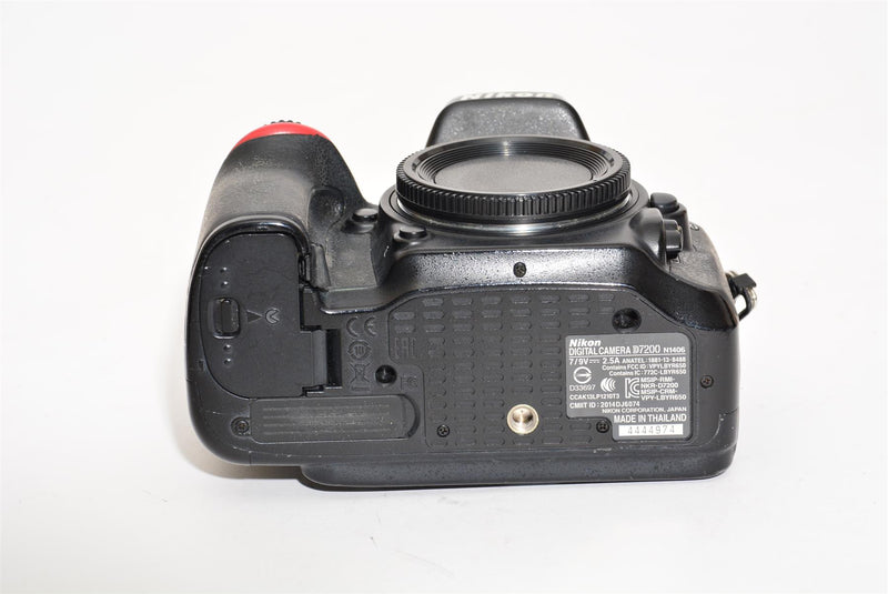 Used Nikon D7200 DSLR Camera