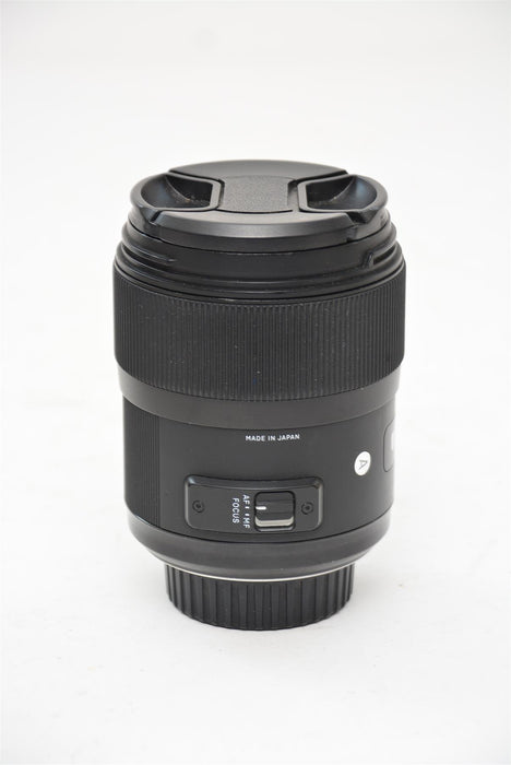 Used Sigma 35mm f/1.4 DG Nikon Fit Lens