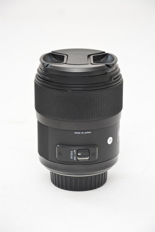 Used Sigma 35mm f/1.4 DG Nikon Fit Lens