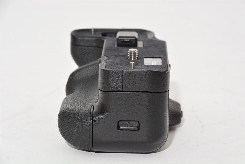 Used Fujifilm GFX 50S VG-GFX1 Vertical Battery Grip