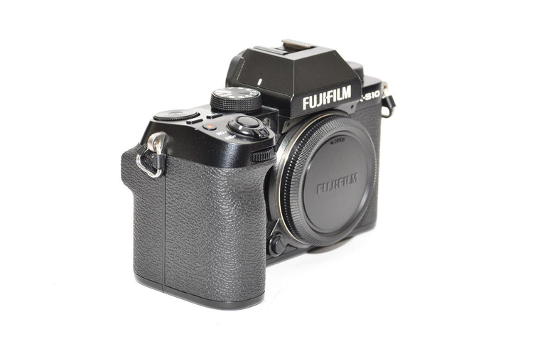Used Fujifilm X-S10 - Black