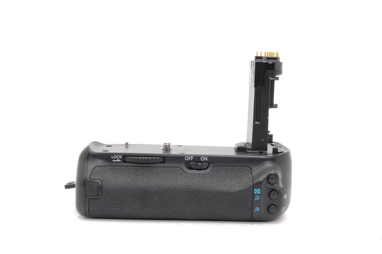 Used Voking VK-E14 Battery Grip for Canon D70