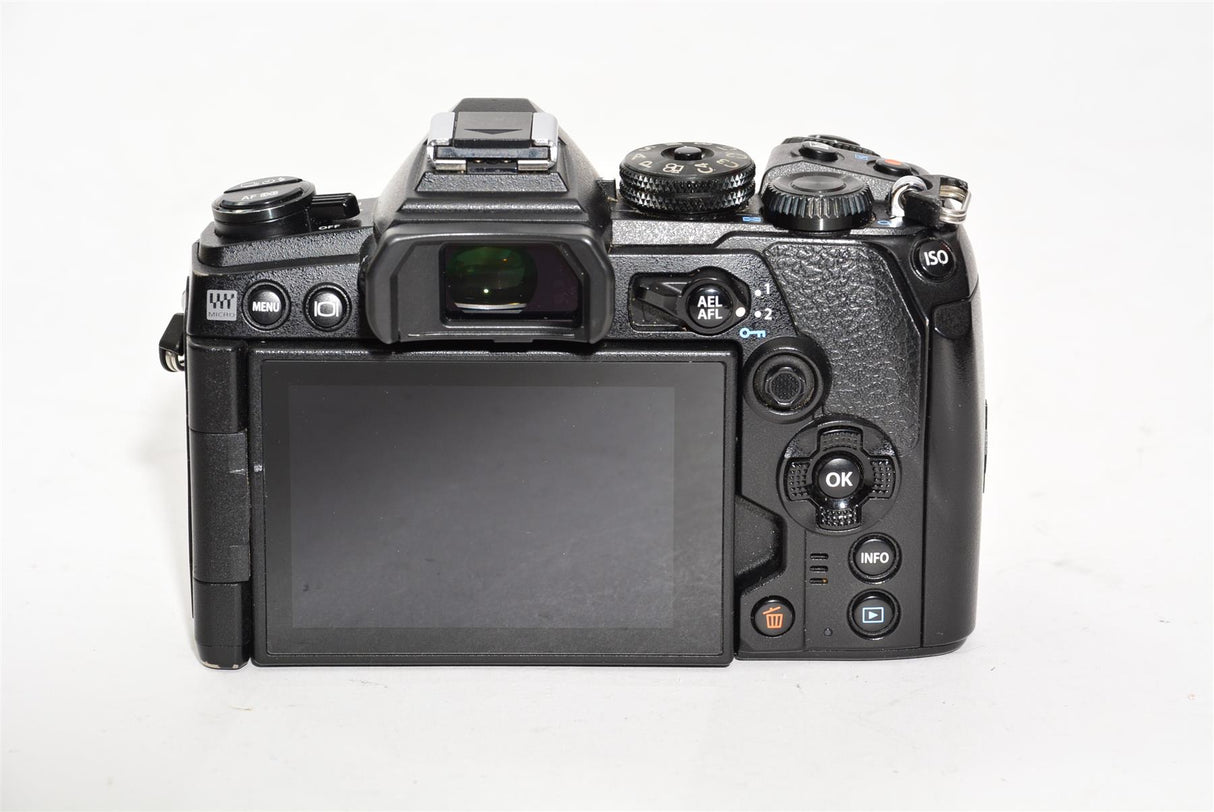 Used Olympus OM-D E-M1 Mark III Mirrorless Camera