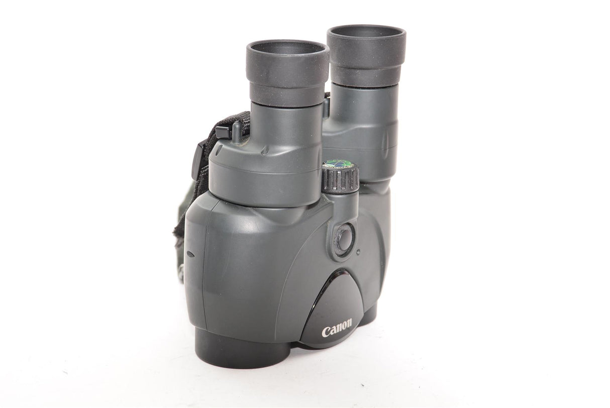 Used Canon 10x30 IS Binoculars