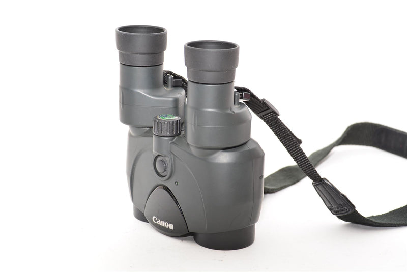 Used Canon 10x30 IS Binoculars