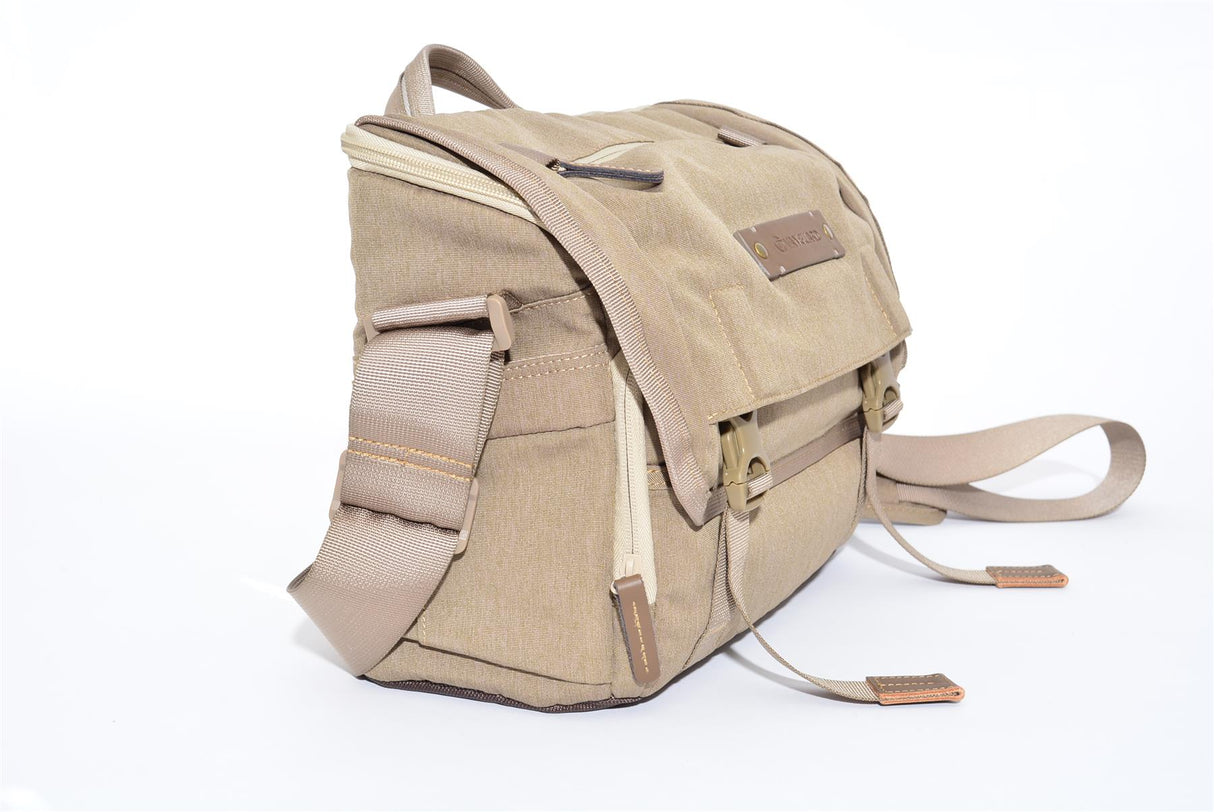 Used Vanguard VEO 32M Camera Shoulder Bag