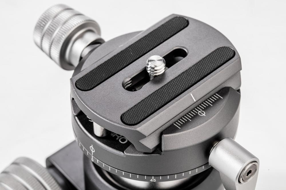 Benro GX30 Low Profile Ball Head PU56 Plate