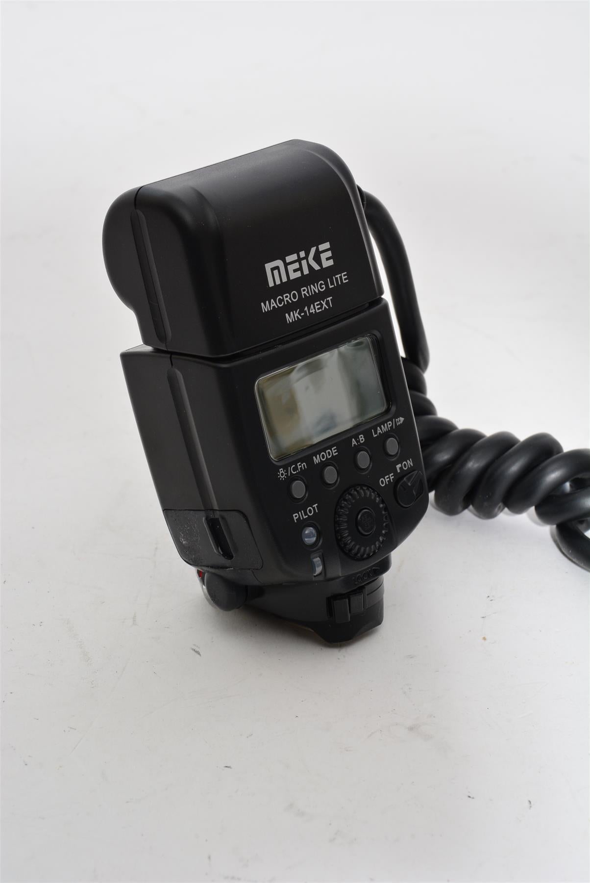 Used Meike MK-14EXT Macro Ring Lite