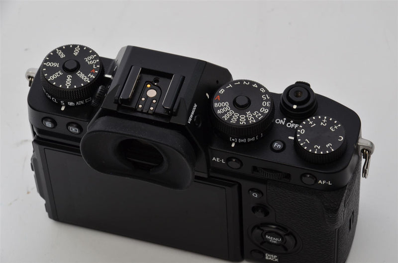 Used Fujifilm X-T3 Camera Body - Black
