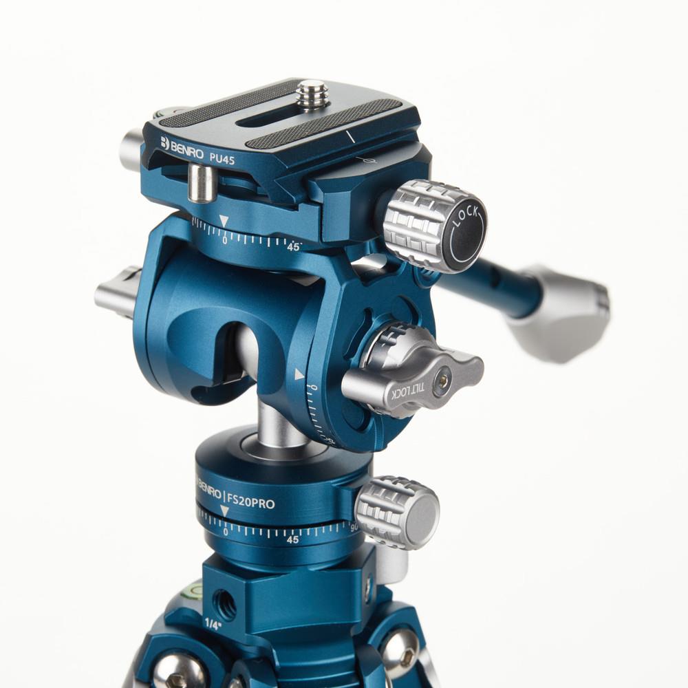 Benro Cyanbird Carb Tripod with FS20PRO Head