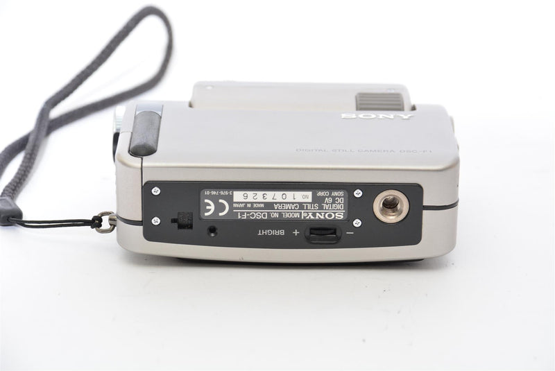 Used Sony DSC-F1 Compact Digital Camera