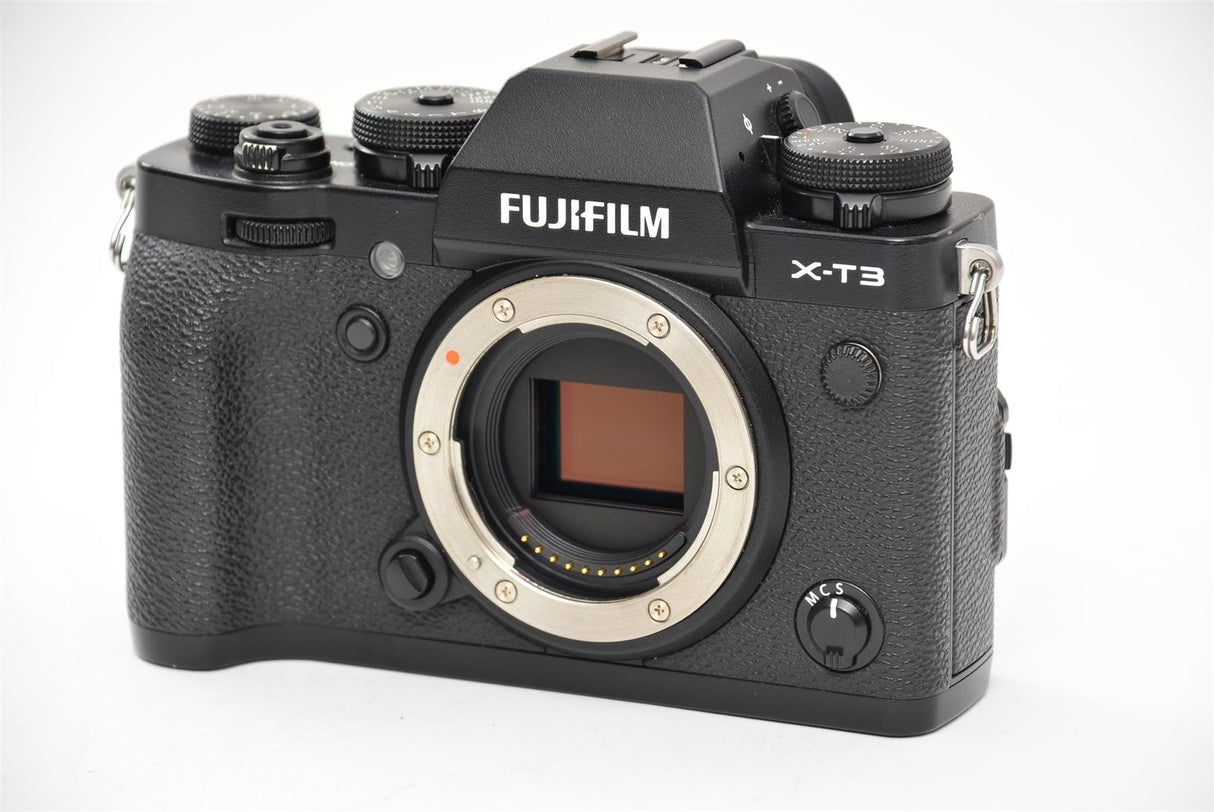 Used Fujifilm X-T3 Mirrorless Camera