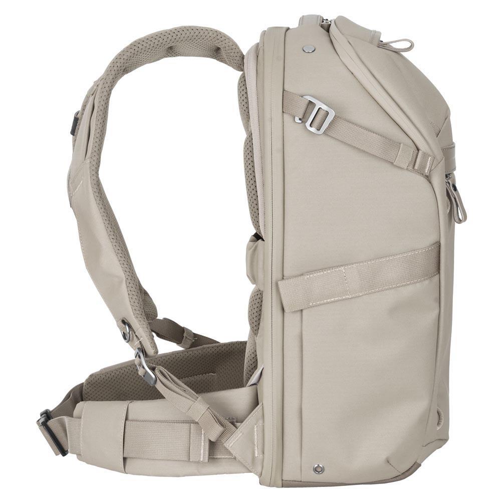 Vanguard VEO METRO B30L Camera Backpack - Cream