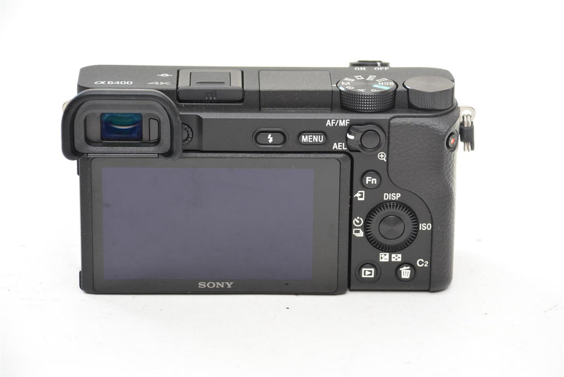 Used Sony A6400 Digital Camera with 18-135mm Lens