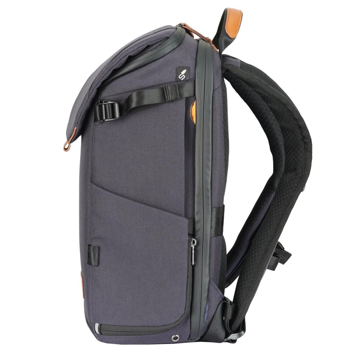 Vanguard VEO City B42 Navy Blue Backpack - 16 Litre