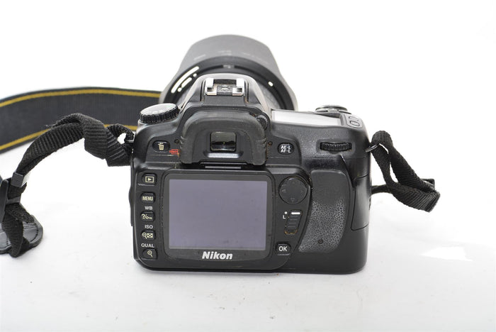 Used Nikon D80 with 18-200mm 3.5-5.6 G ED Beginner Package