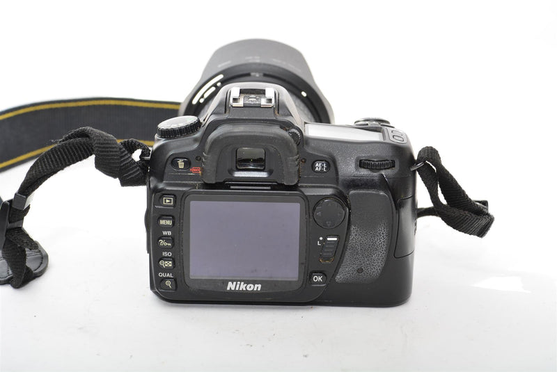 Used Nikon D80 with 18-200mm 3.5-5.6 G ED Beginner Package