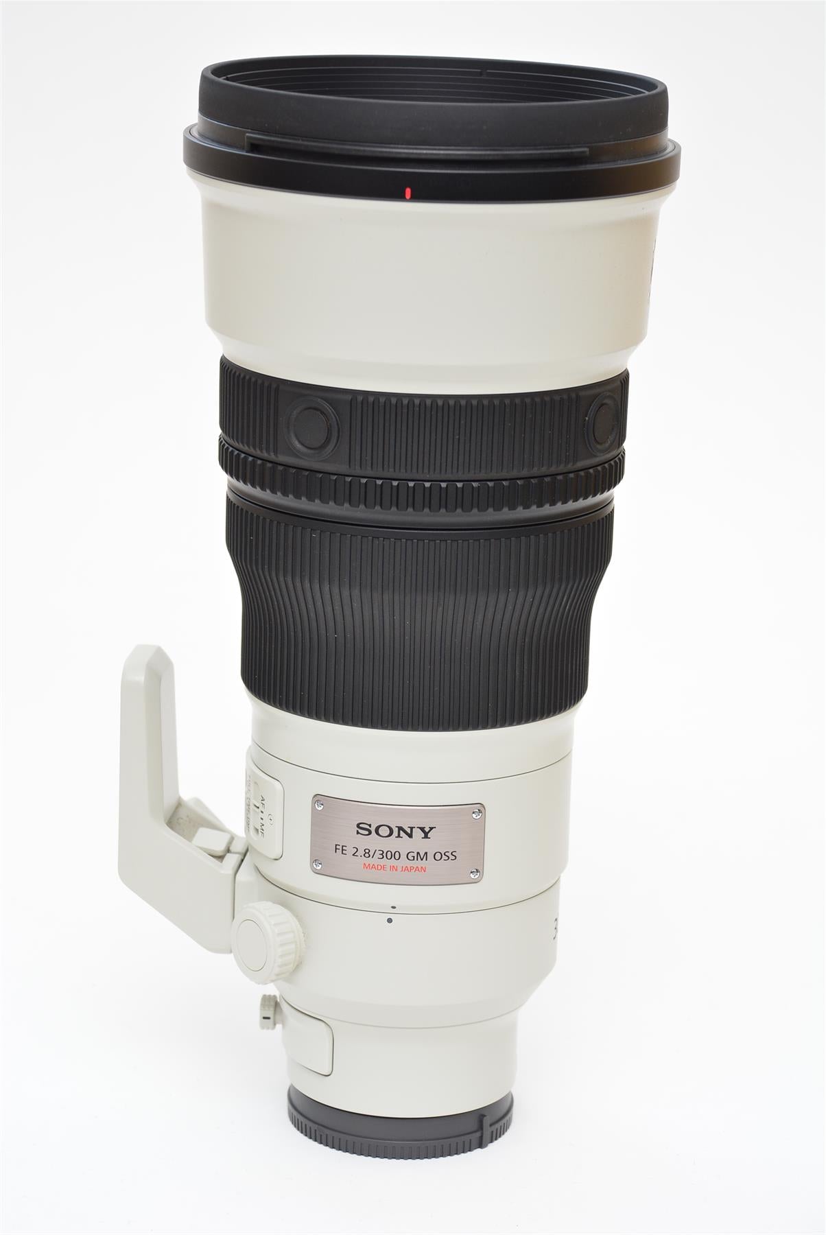 Used Sony FE 300mm F2.8 GM OSS Lens