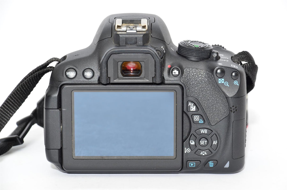 Used Canon 700D