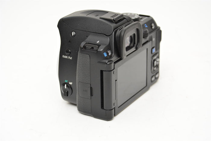 Used Pentax K-70 with 18-55mm f/3.5-5.6 Lens