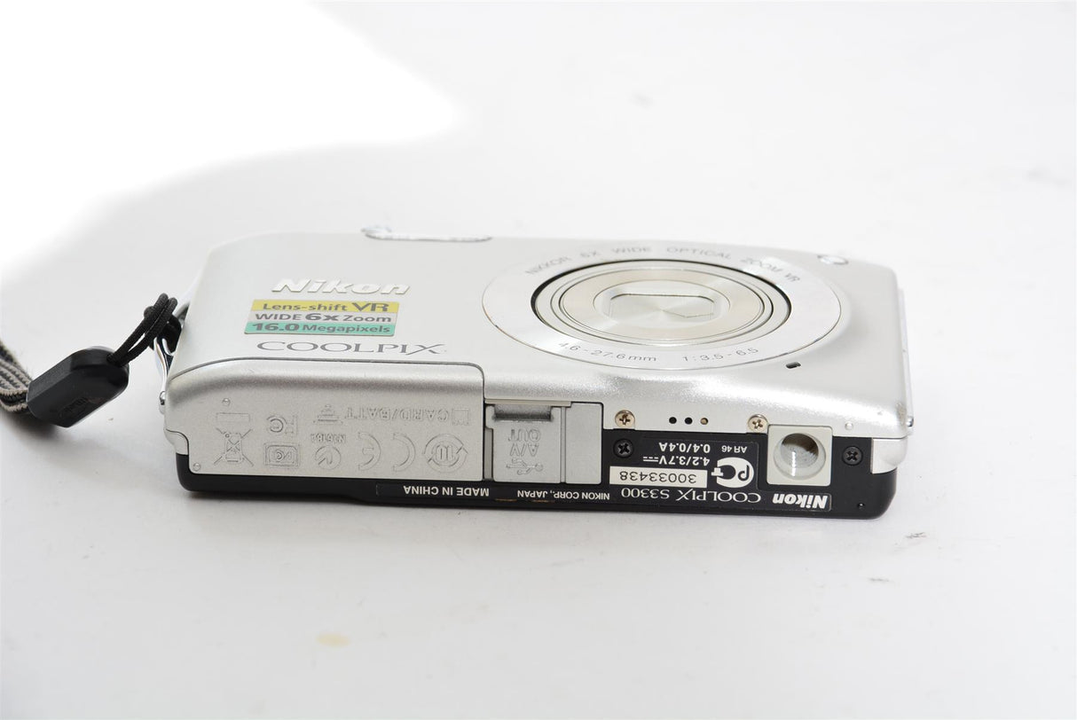 Used Nikon Coolpix S3300 Compact Digital Camera - NO CHARGER INCLUDED