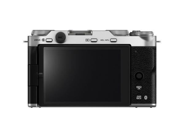 Fujifilm X-M5 with XC 15-45mm f3.5-5.6 OIS PZ Lens - Silver