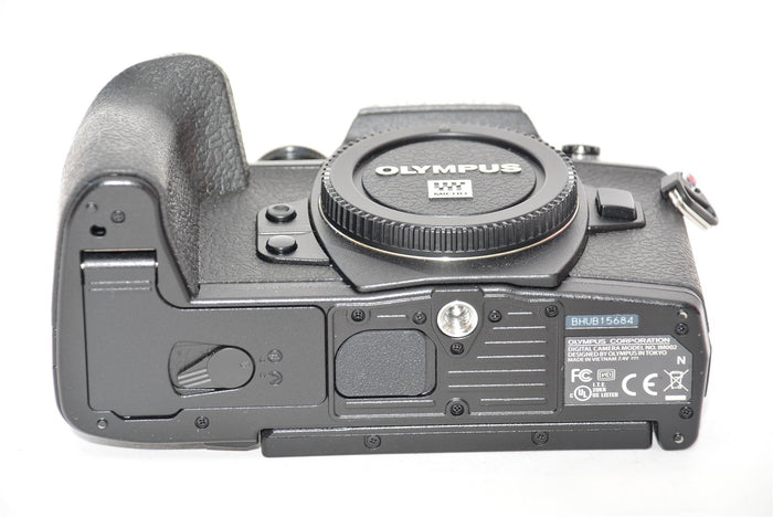 Used Olympus OM-D E-M1 Mark II Mirrorless Camera