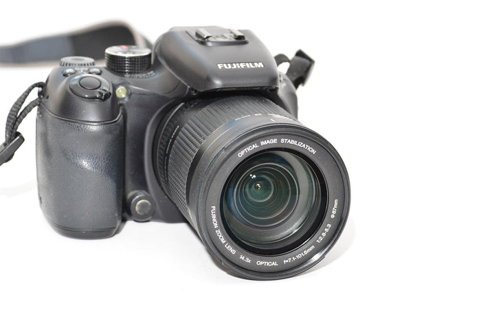 Used Fujifilm Finepix S100FS Bridge Camera With 28-400mm Lens