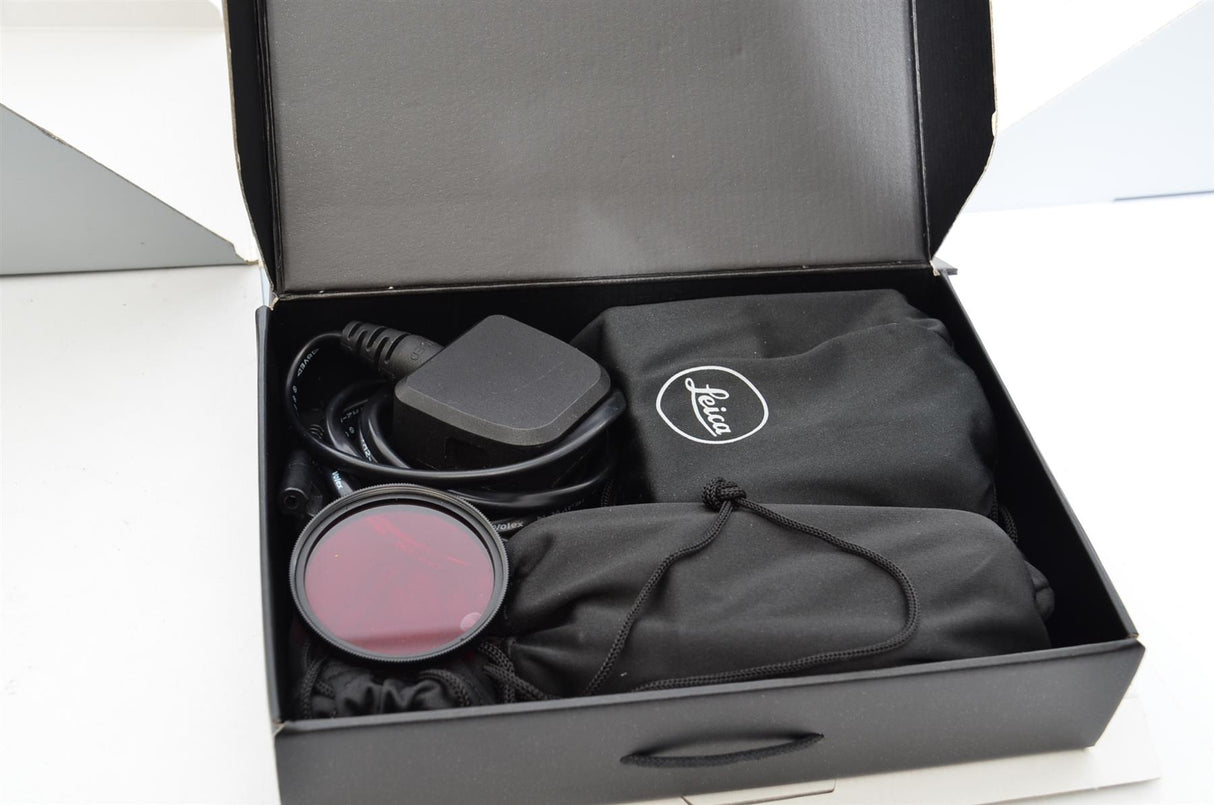 Used Leica Q2 Monochrom