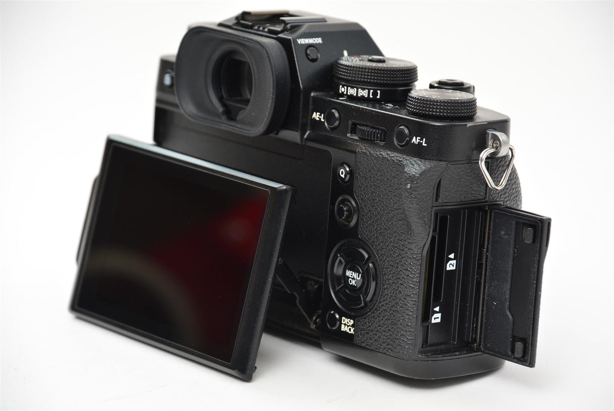 Used Fujifilm X-T3 Mirrorless Camera
