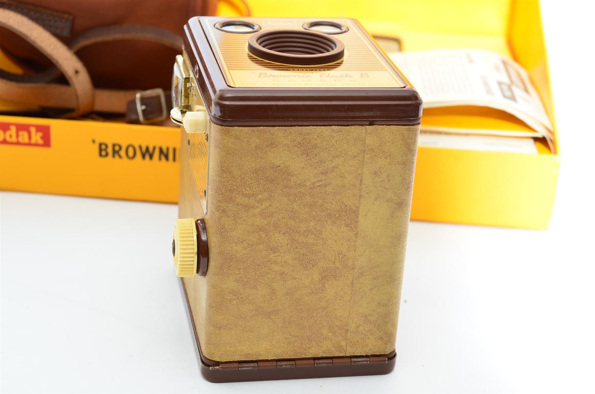 Used Kodak Brownie Flash Camera Gift Set