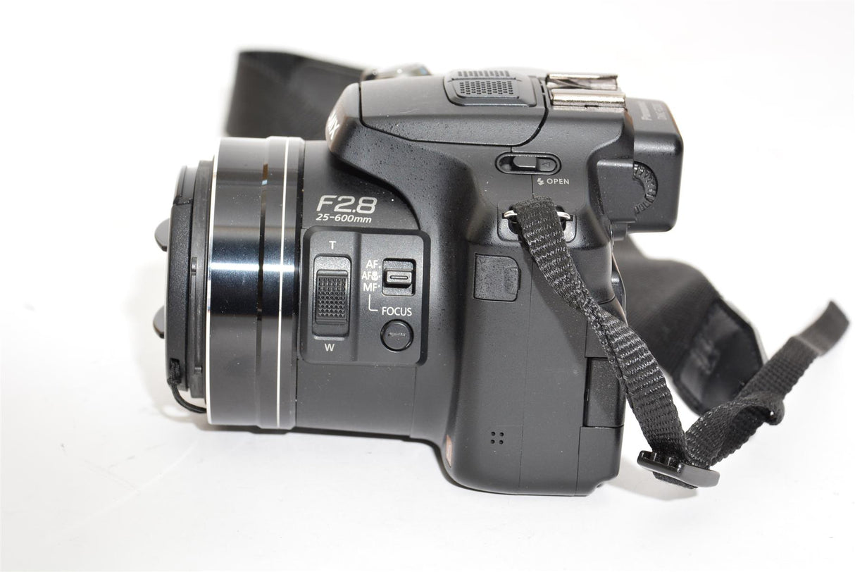 Used Panasonic DMC-FZ200 Bridge Camera