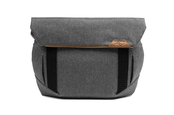Peak Design Field Pouch - Charcoal - V2