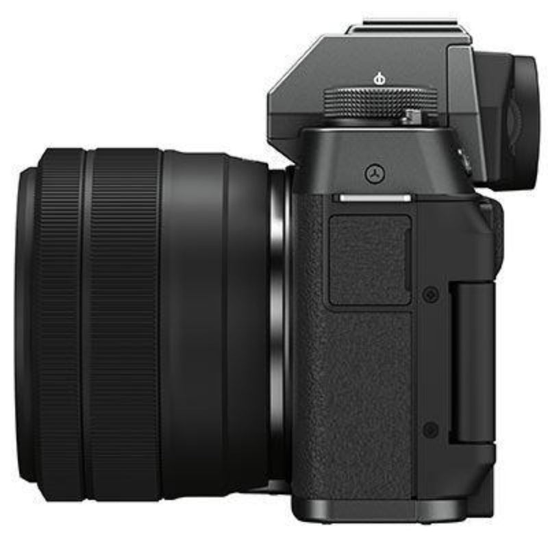 Fujifilm X-T200 with Black XC15-45mm lens