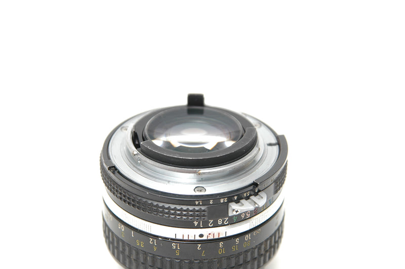Used Nikon F 50mm f/1.4 Lens