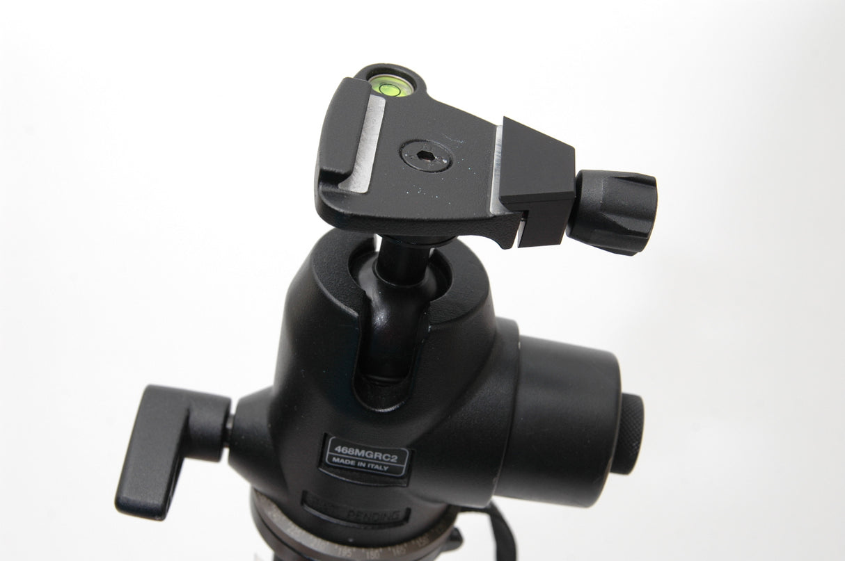 Used Manfrotto 682B Pro Self-Standing Monopod with Detachable Legs