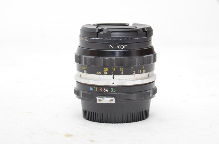 Used Nikon Nikkor-H 28mm f/3.5 Lens