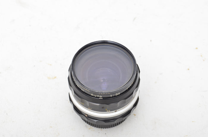 Used Nikon Nikkor-H 28mm f/3.5 Lens