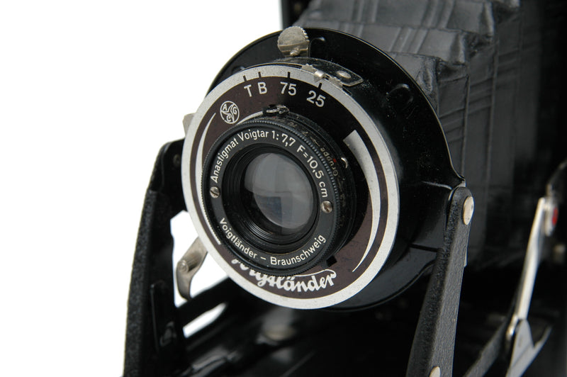 Used Voigtlander Bessa 10.5cm f7.7 Voigtar Lens