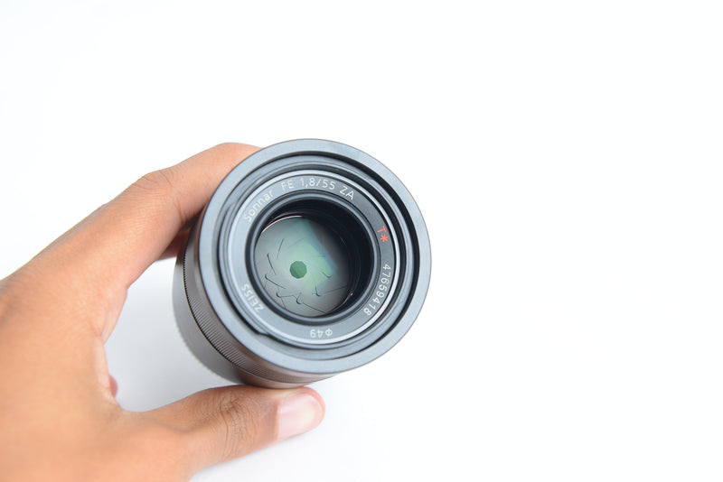 Used Sony Carl Zeiss Sonnar T* FE 55mm f/1.8 ZA Lens