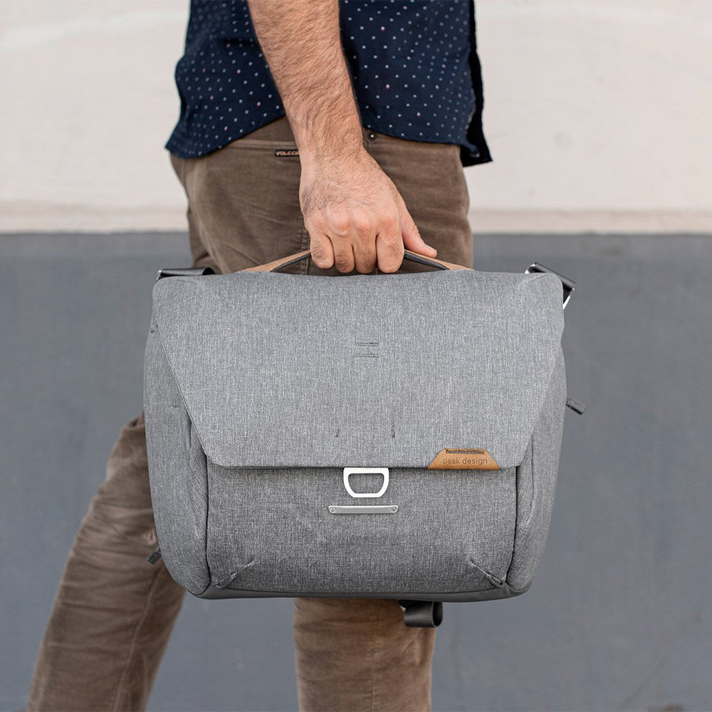 Peak Design Everyday Messenger 13L v2 - Ash