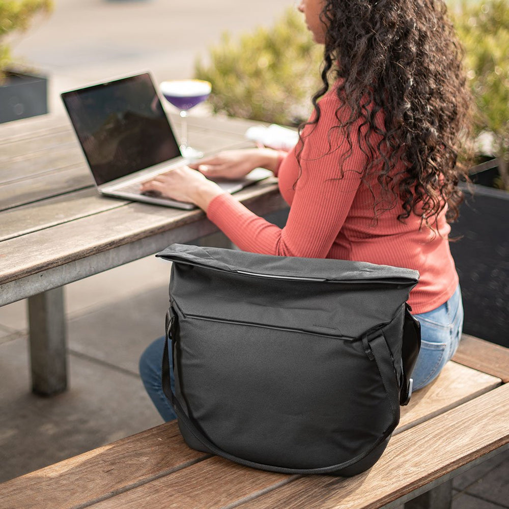Peak Design Everyday Tote 15L v2 - Black