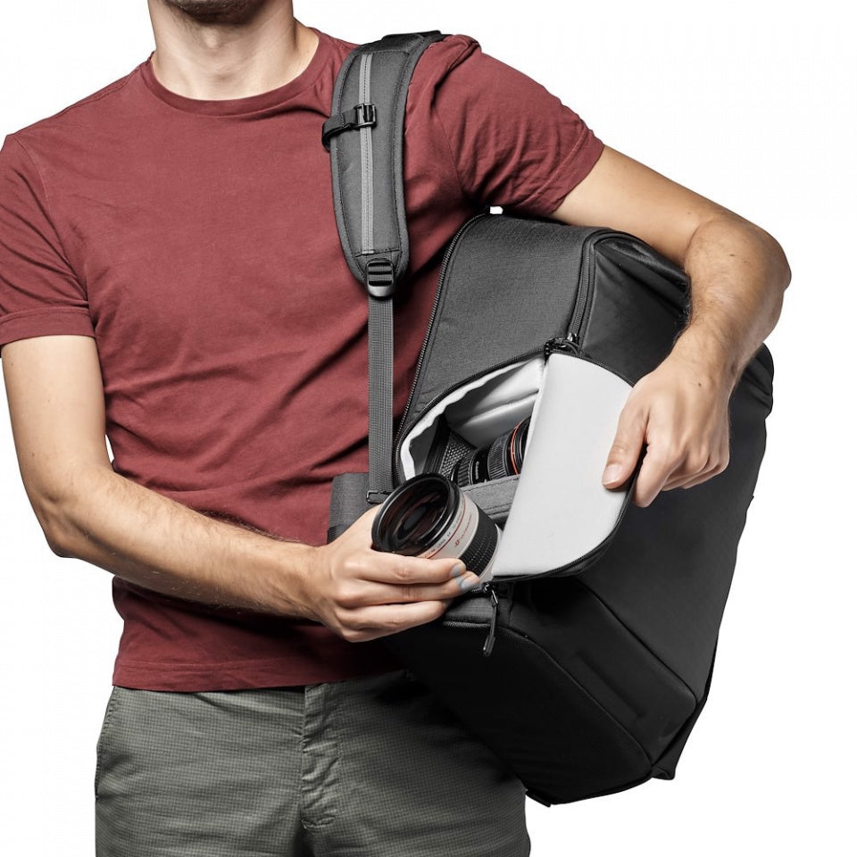 Lowepro Flipside BP 400 AW III Backpack - Black